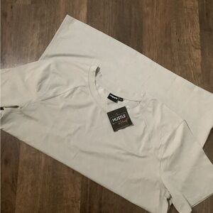 NWT MONO B Men’s Classic Crew Active Tee in grey‎ ice